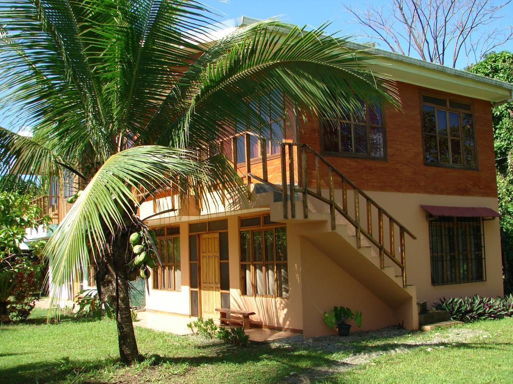 Babilonia Aparthotel Cahuita Buitenkant foto